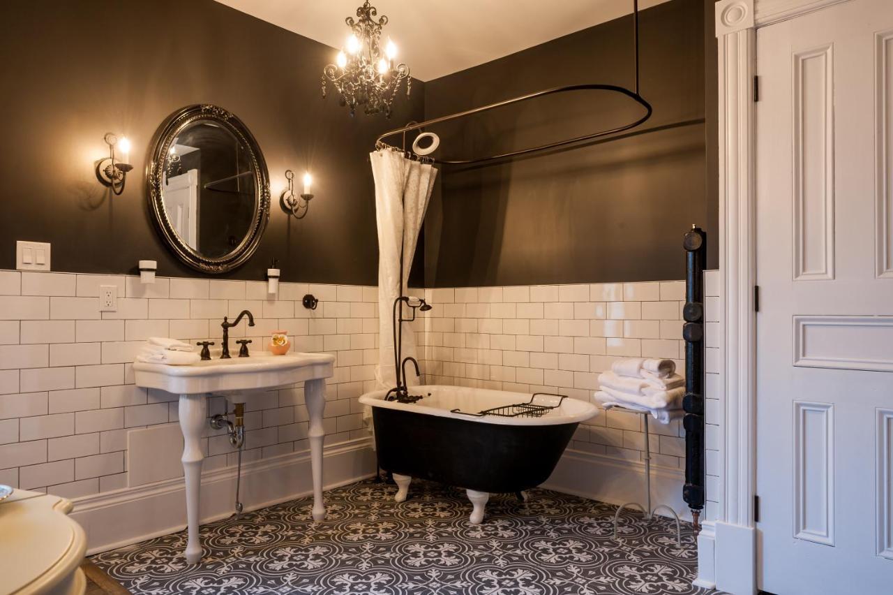 Slaymaker & Nichols Gastro House & Inn Charlottetown Ngoại thất bức ảnh